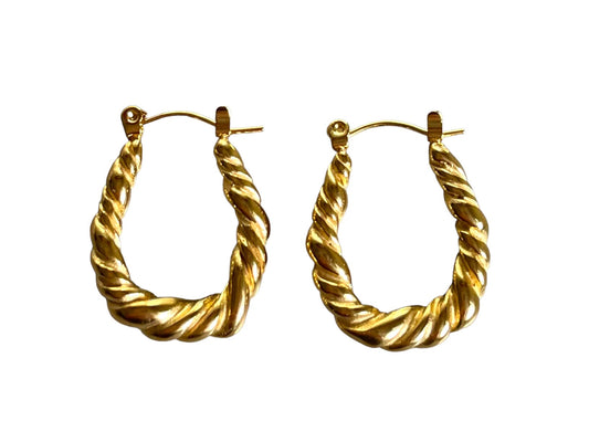 Sophia hoops